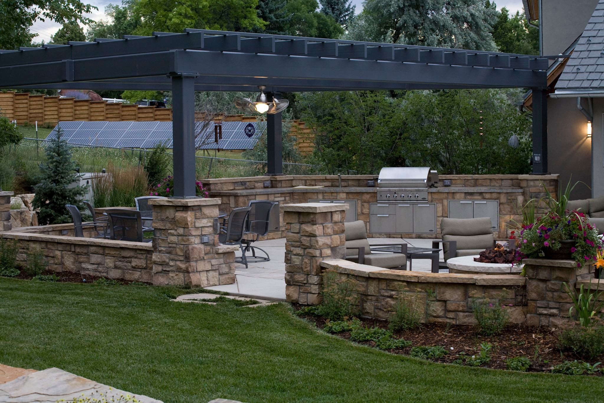 Green Landscape Solutions