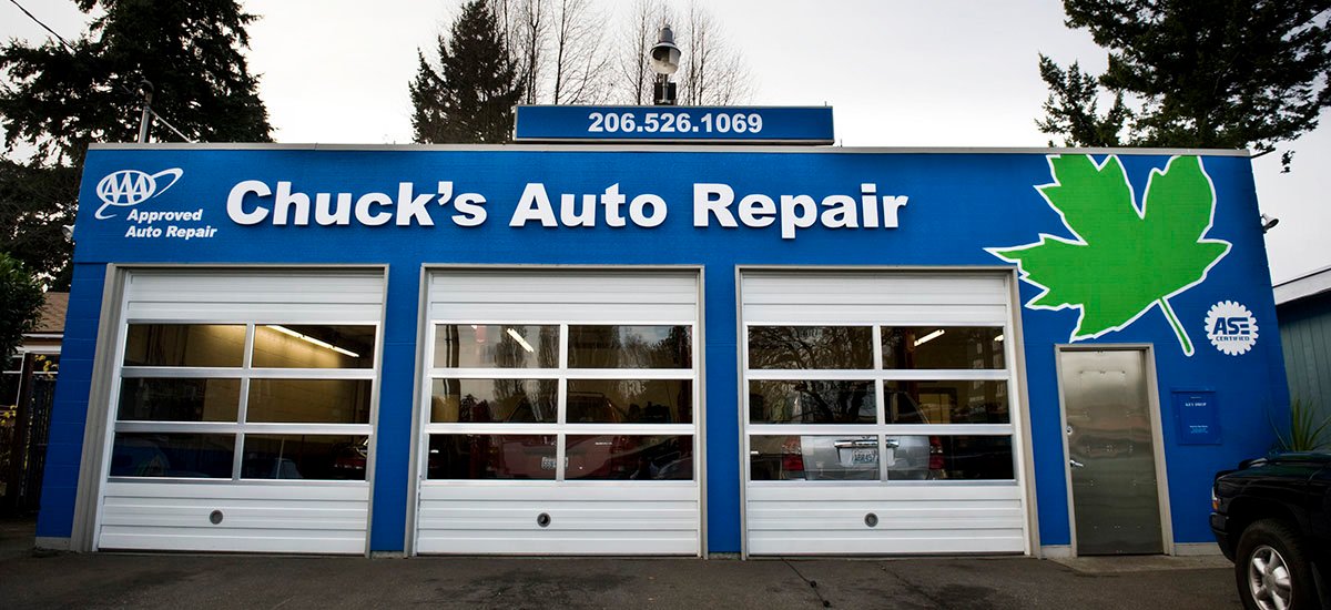 Chuck's Auto Repair - Maple Leaf