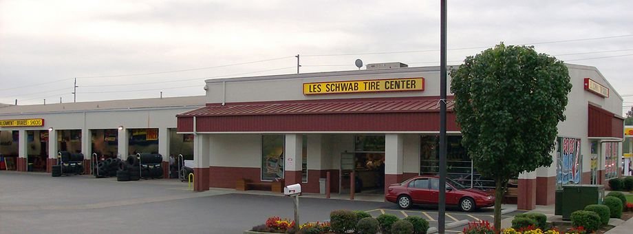 Les Schwab Tire Center