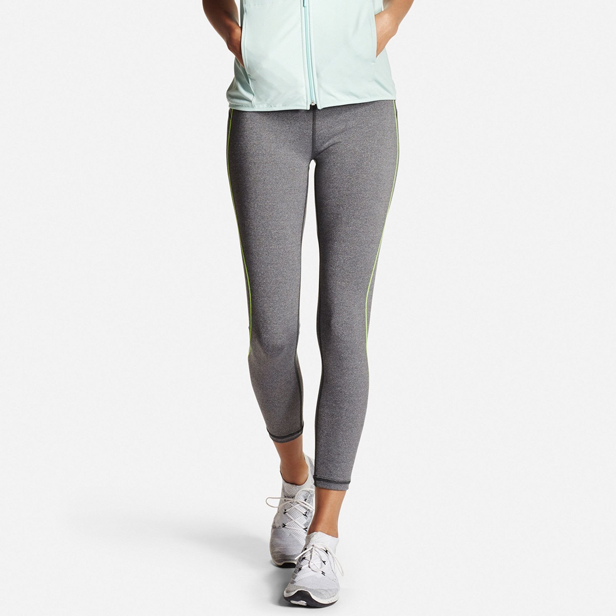 Paloma. Uniqlo AIRism Soft Side Pocket Leggings