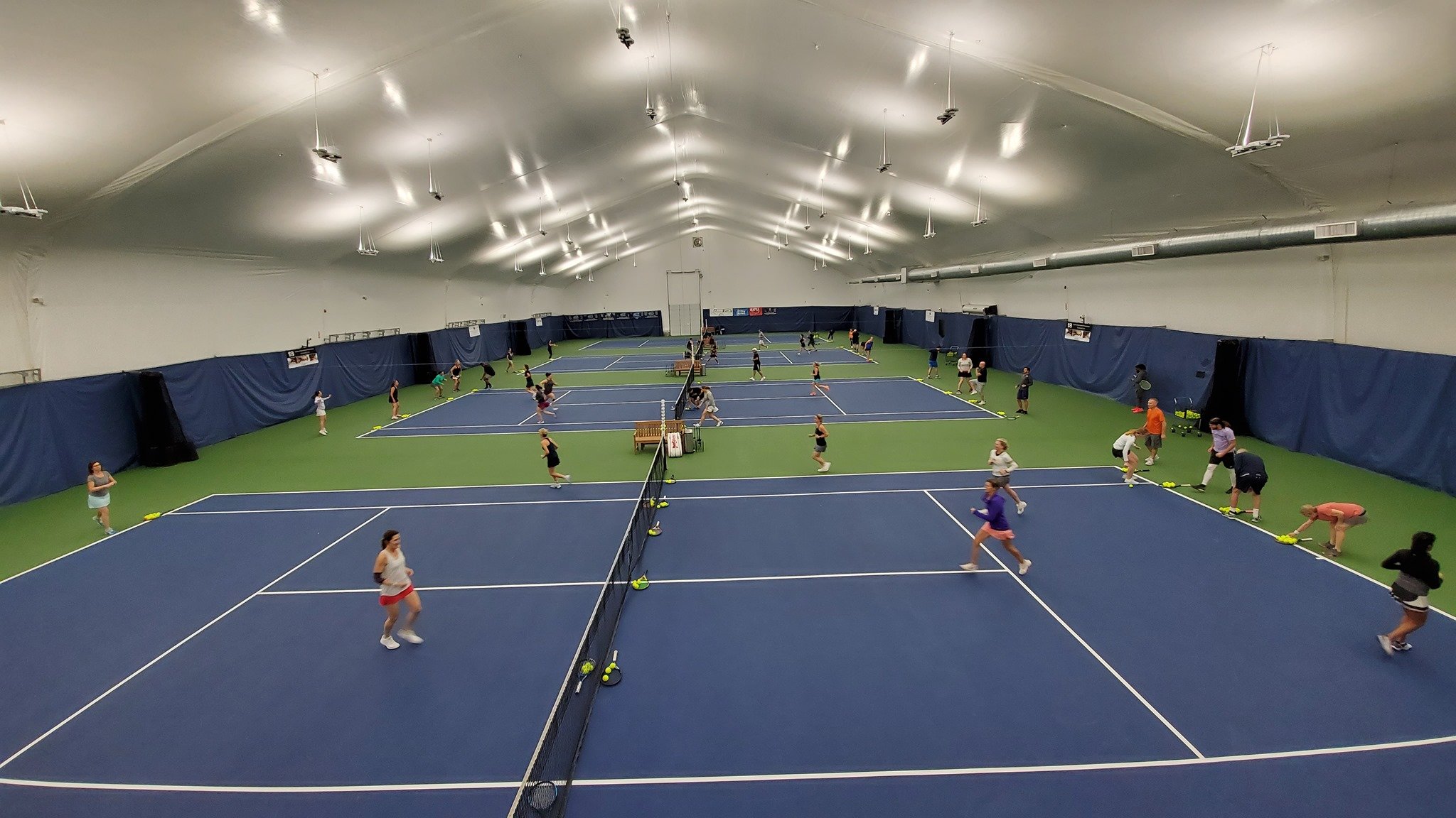 Tennis Center Sand Point