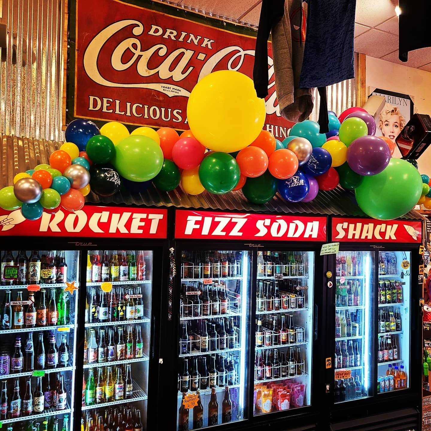 Rocket Fizz Boulder