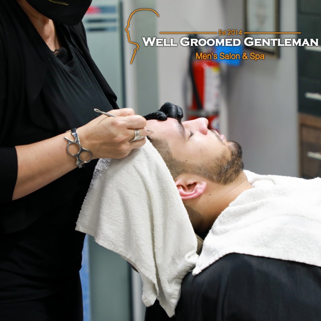 Well Groomed Gentleman - Barbershop