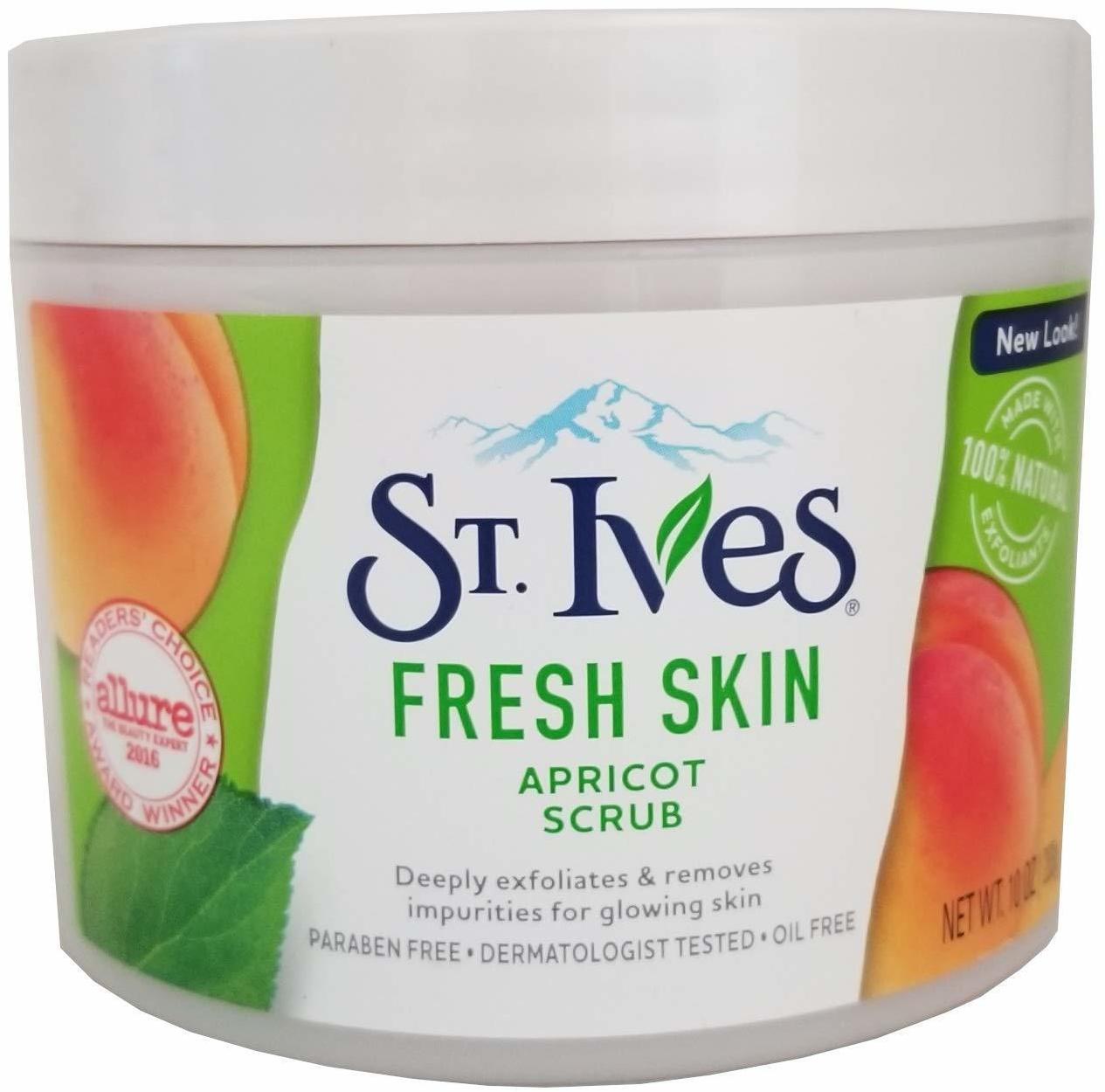 St Ives Apricot Scrub