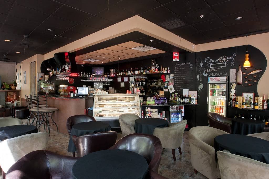 Astoria Caffe Wine Bar