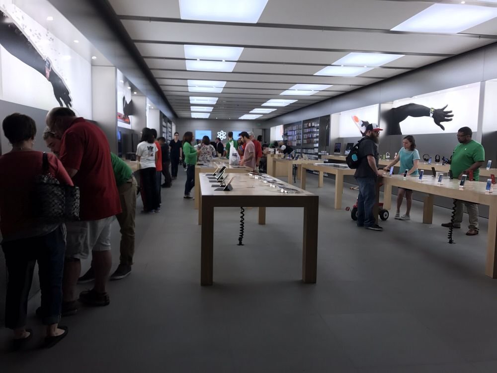 Apple Store at Mall of Georgia